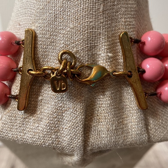 Victoria Beckham Necklace - Picture 2 of 3